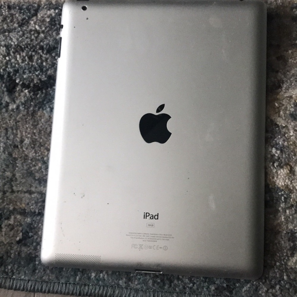 Apple IPad - Picture 6 of 6